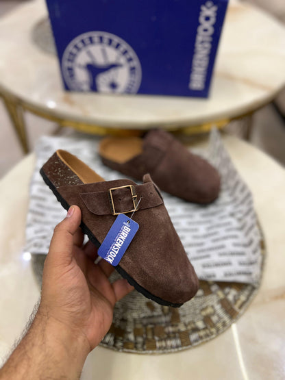 BIRKENSTOCK CLOGS BROWN