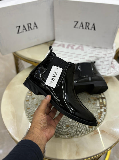 CHELSEA BOOT GLOSSY