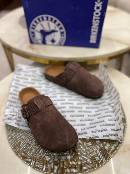 BIRKENSTOCK CLOGS BROWN