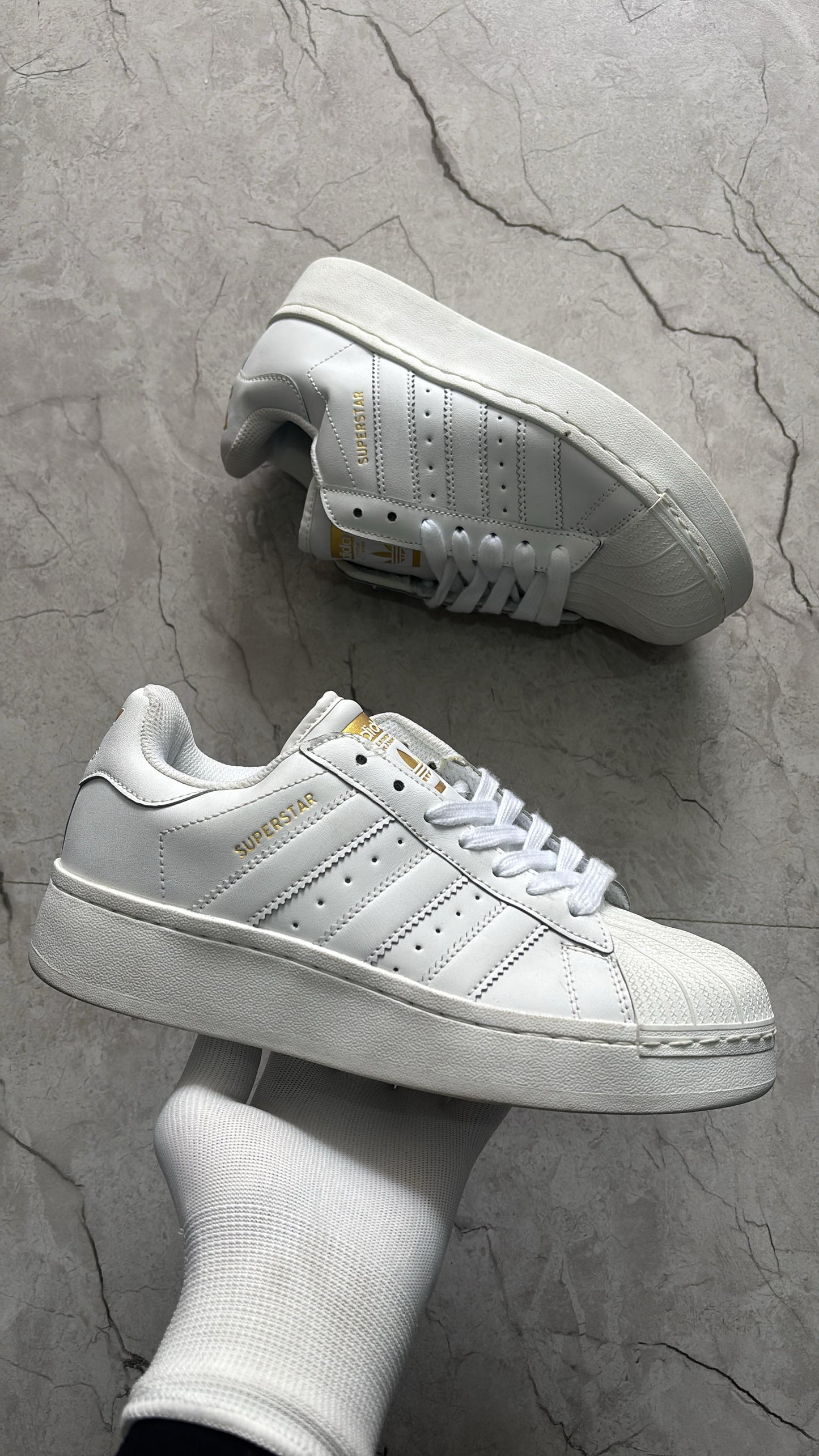 Adidas superstar all shite big sole