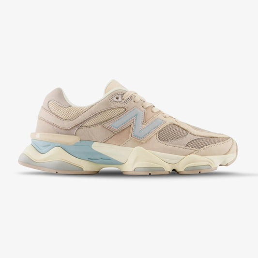 NEW BALANCE 9060 SKY LOGO