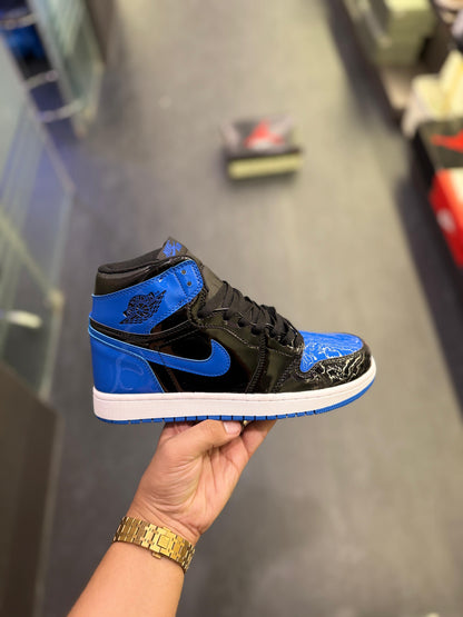 AIR JORDANS RETRO 1 PATENT ROYAL BLUE
