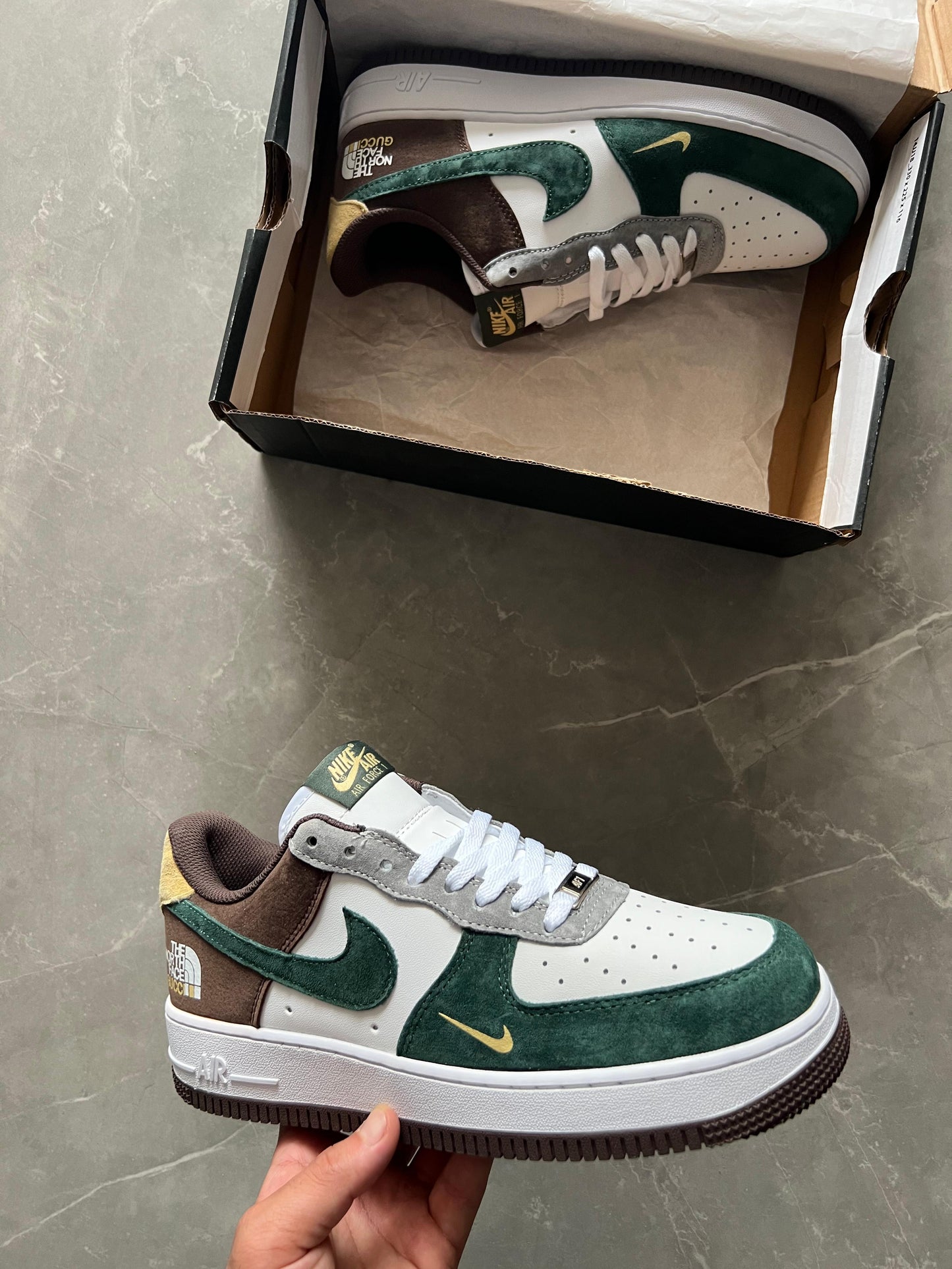 NIKE AIR FORCE 1 THE NORTH FACE