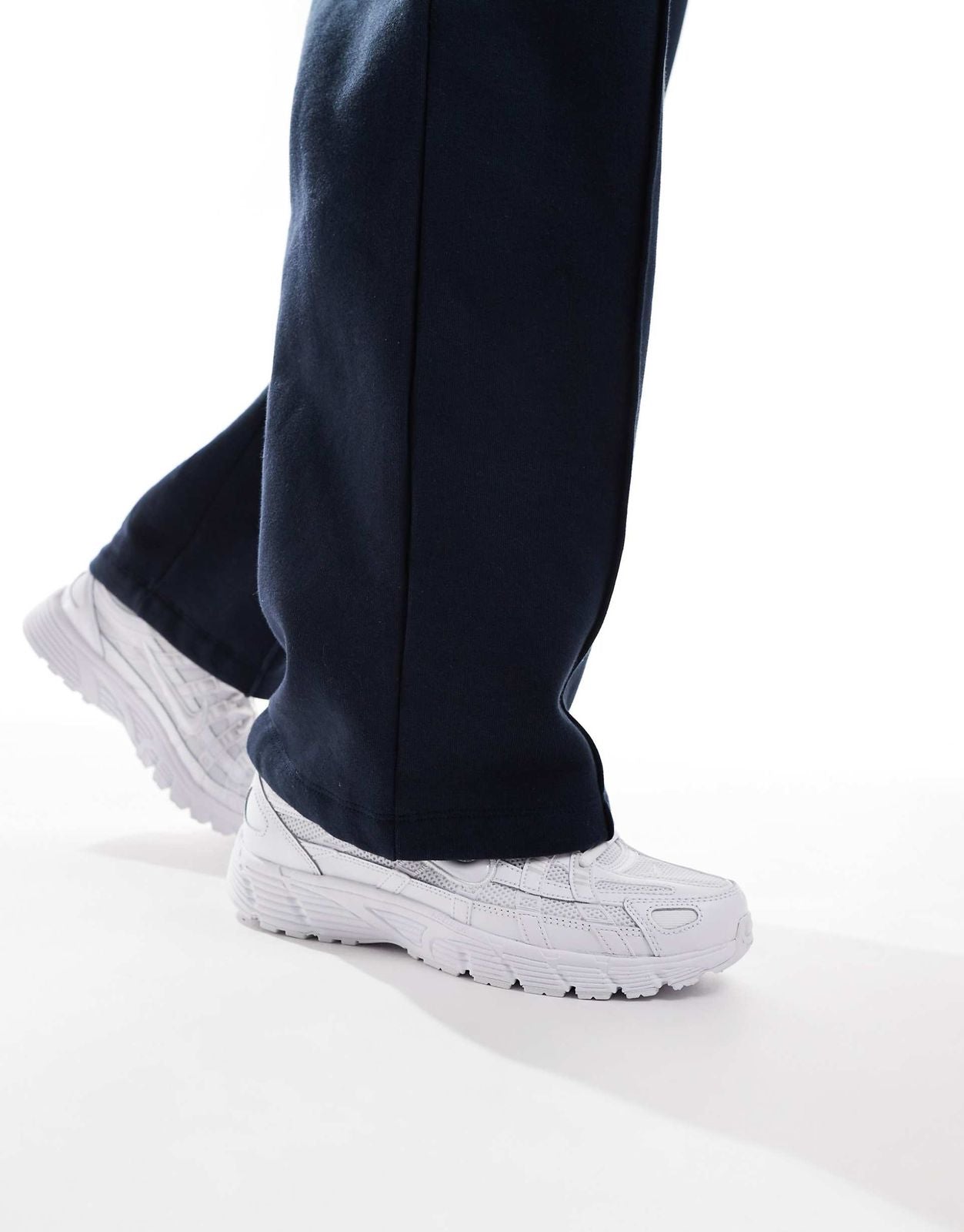 NIKE P-6000 TRAINER TRIPPLE WHITE